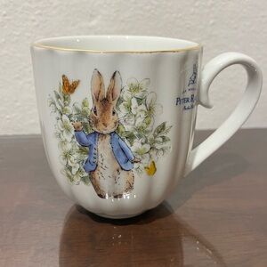 2 Beatrix Potter Peter Rabbit Coffee Mugs Easter 4.25" Floral Garden Gold Trim
